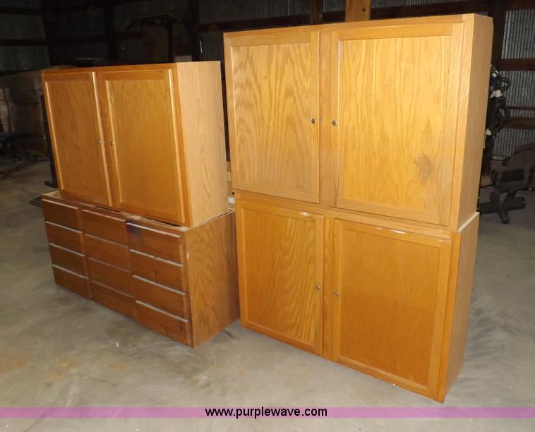 image for item I8366 (8) piece assorted cabinetry