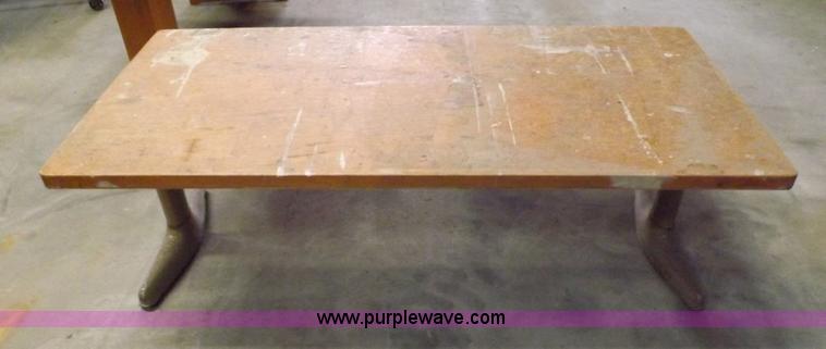 image for item I8370 Assorted desks, podiums, and tables