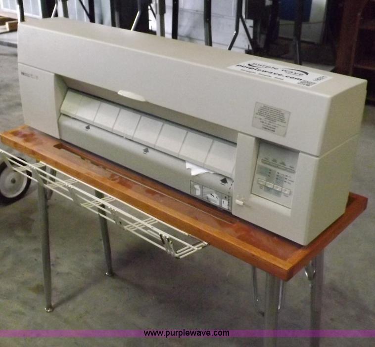 image for item I8371 Hwelett Packard DesignJet 250C printer
