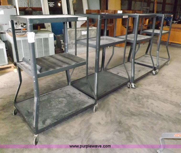 image for item I8372 (4) audio/visual stands/carts