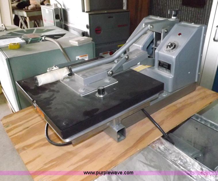 image for item I8374 National GM4000 screen printing equipment