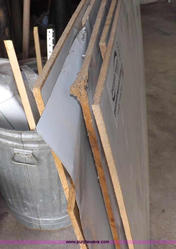 image for item I8375 (5) white dry erase board pieces