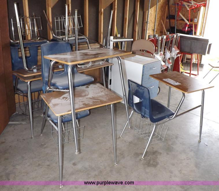 image for item I8384 (7) student desks