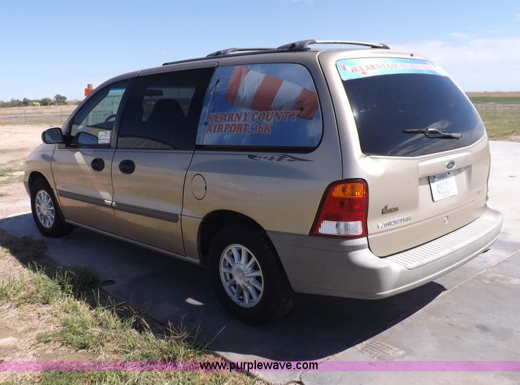 image for item I8490 2000 Ford Windstar LX van