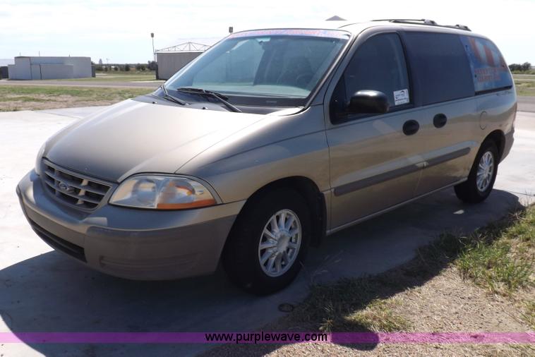 image for item I8490 2000 Ford Windstar LX van