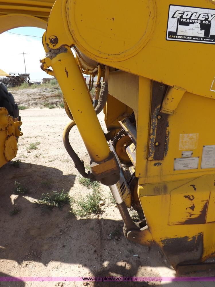 image for item I8491 1971 Caterpillar 613 elevating scraper