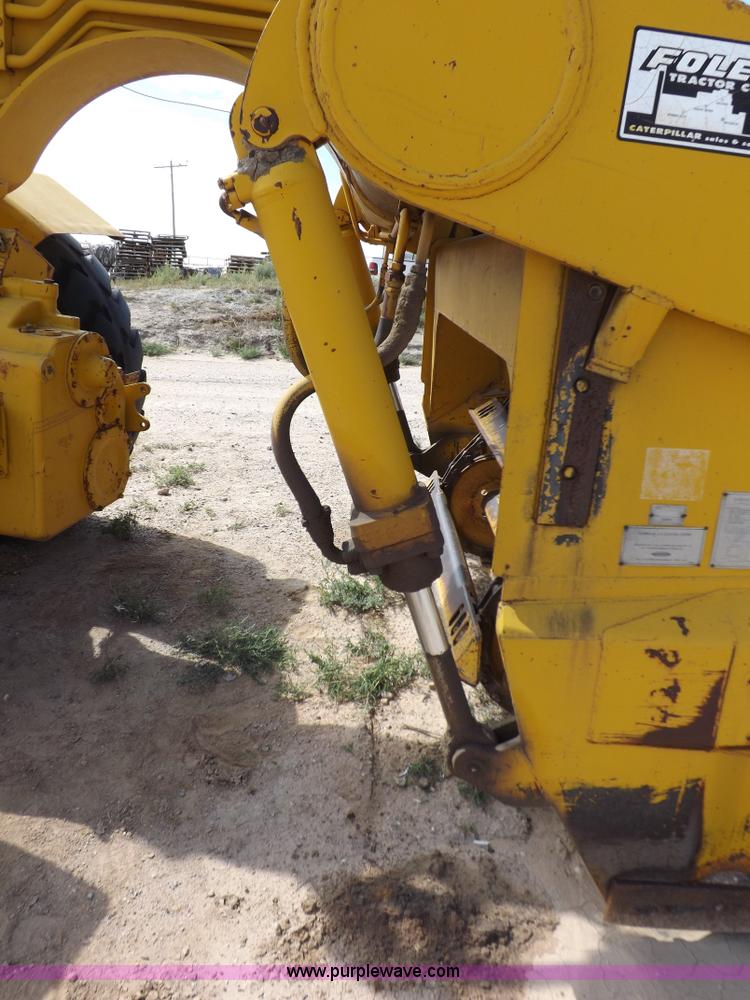 image for item I8491 1971 Caterpillar 613 elevating scraper