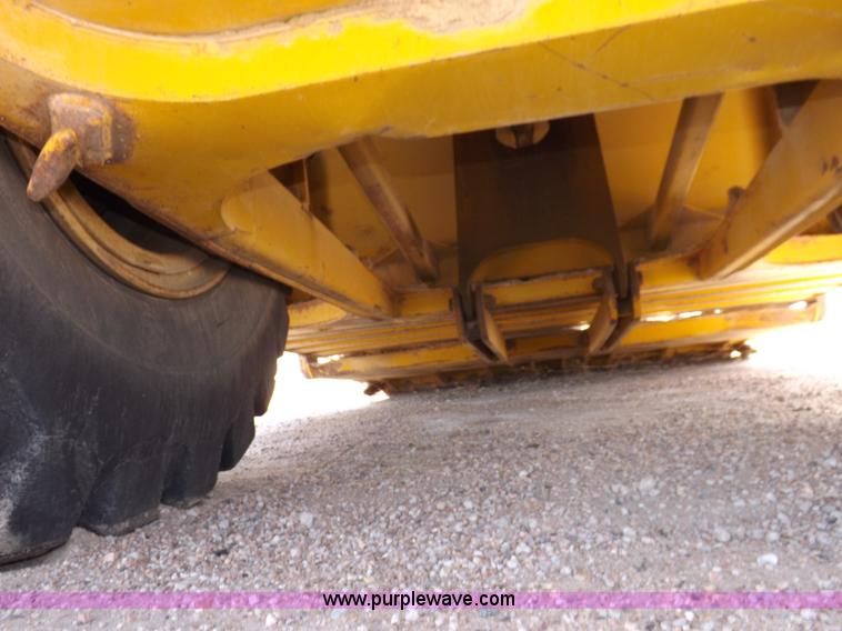 image for item I8491 1971 Caterpillar 613 elevating scraper