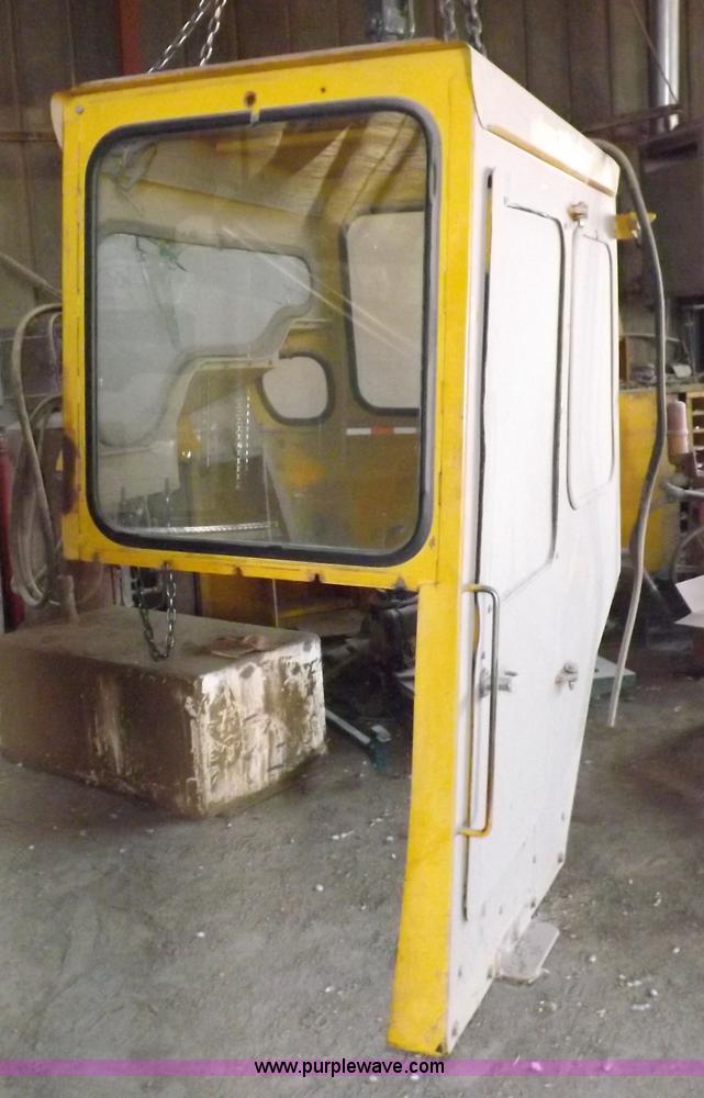 image for item I8491 1971 Caterpillar 613 elevating scraper