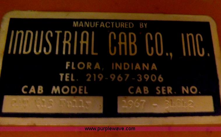 image for item I8491 1971 Caterpillar 613 elevating scraper