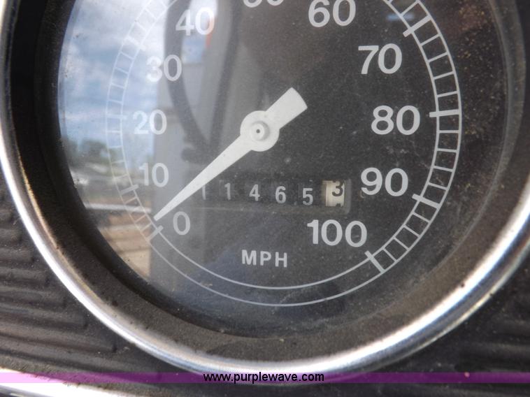 image for item I8492 1975 Ford F750E bucket truck