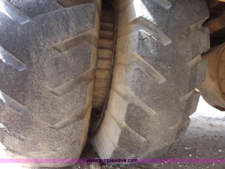 image for item I8492 1975 Ford F750E bucket truck