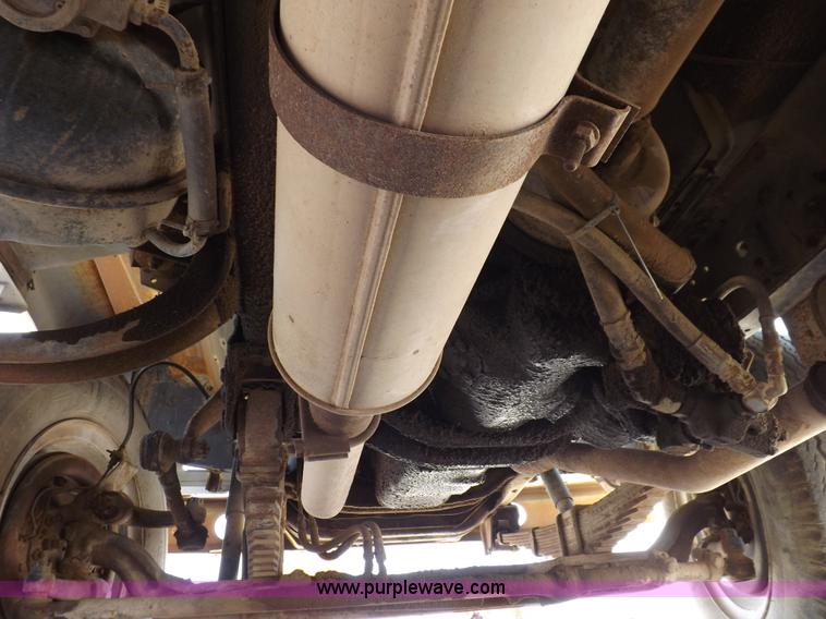 image for item I8492 1975 Ford F750E bucket truck