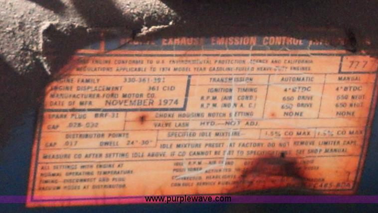 image for item I8492 1975 Ford F750E bucket truck