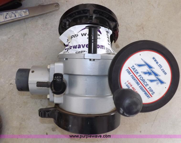 image for item I8499 Assorted fire fighting valves and adapters