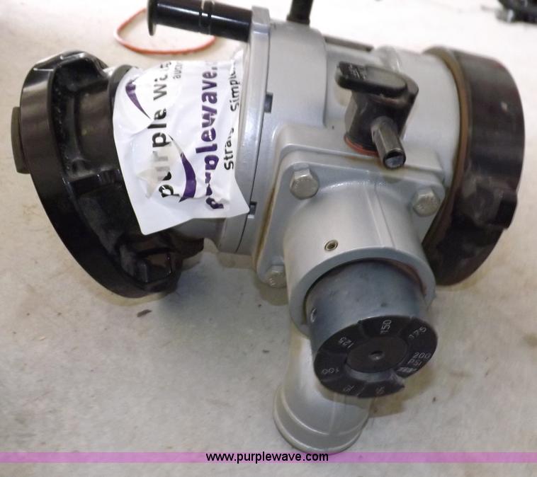 image for item I8499 Assorted fire fighting valves and adapters