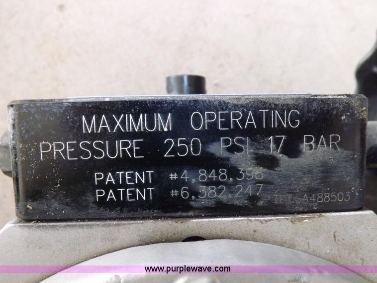 image for item I8499 Assorted fire fighting valves and adapters