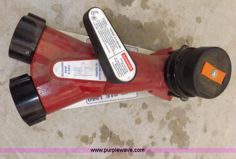 image for item I8499 Assorted fire fighting valves and adapters