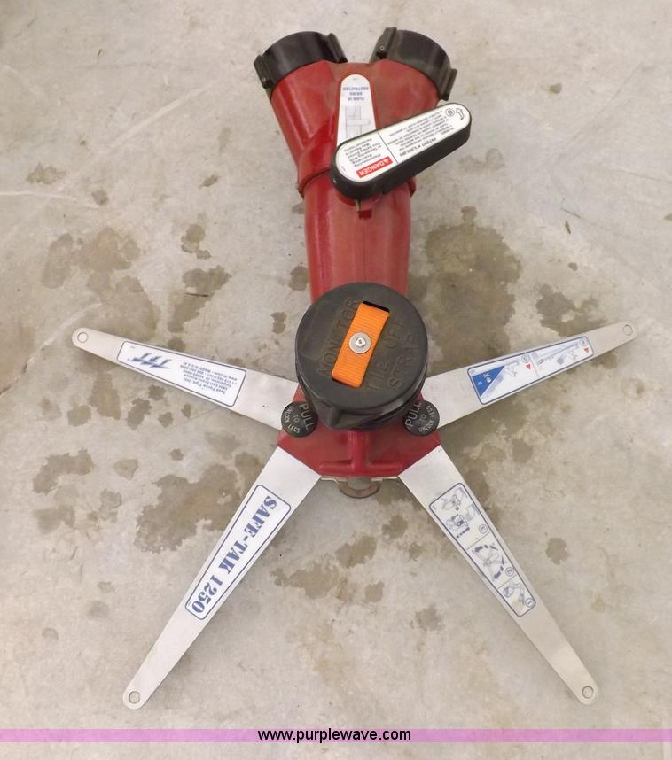 image for item I8499 Assorted fire fighting valves and adapters