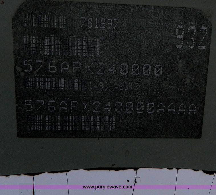 image for item T9996 Carrier AC unit