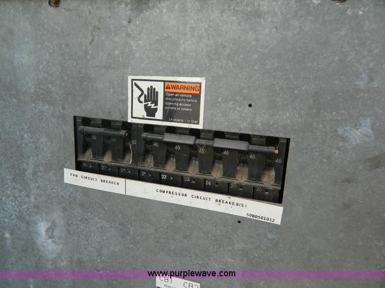 image for item T9996 Carrier AC unit