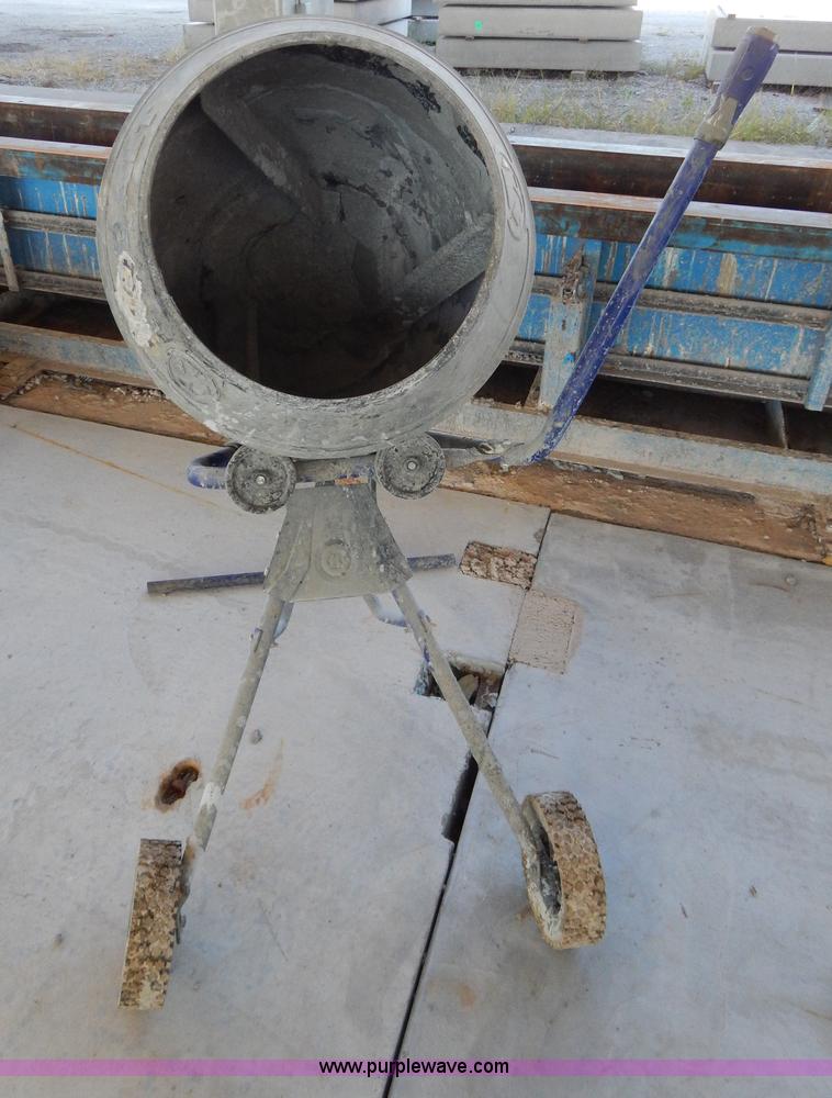 image for item AA9567 Kobalt 043206 concrete mixer