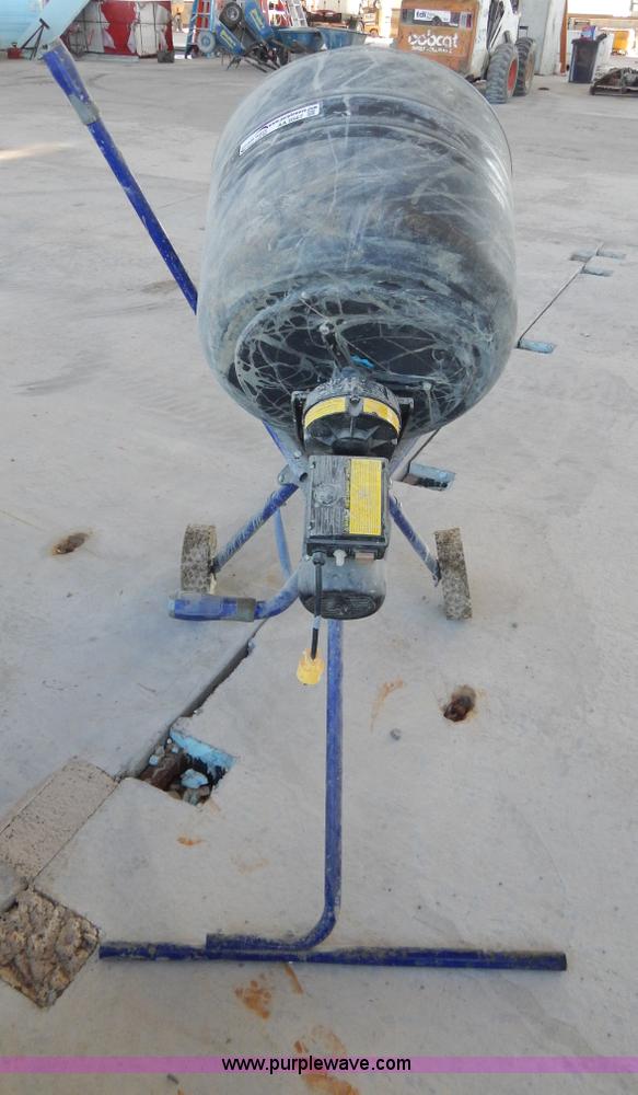 image for item AA9567 Kobalt 043206 concrete mixer