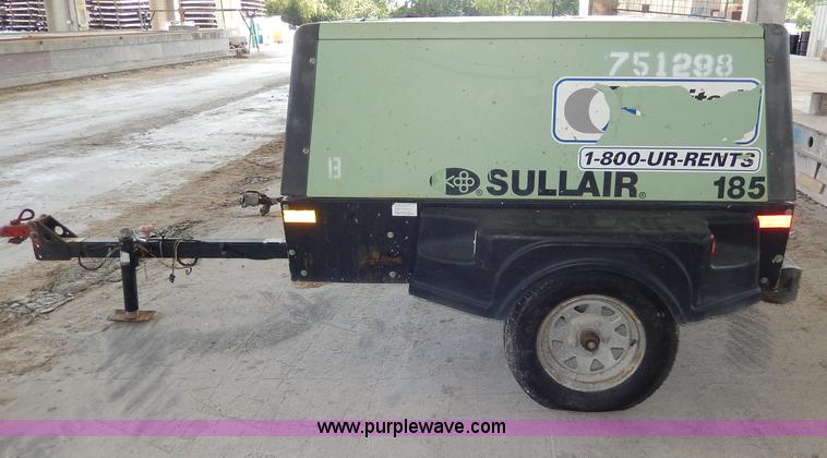 image for item AA9577 Sullair 185 portable compressor