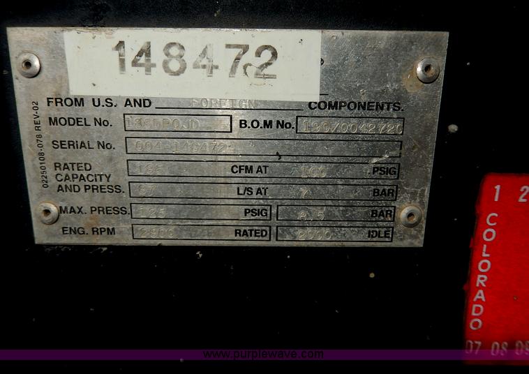 image for item AA9577 Sullair 185 portable compressor