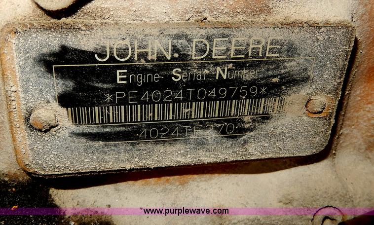 image for item AA9577 Sullair 185 portable compressor