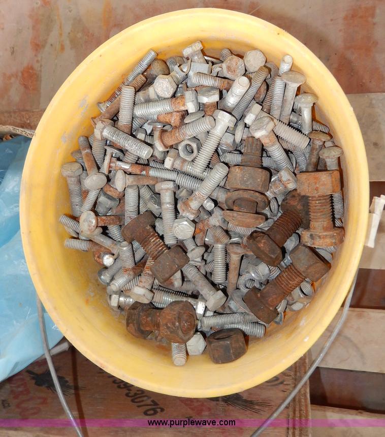 image for item AA9599 Vibratory cartridge case cleaner