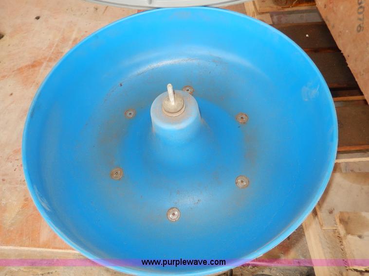 image for item AA9599 Vibratory cartridge case cleaner