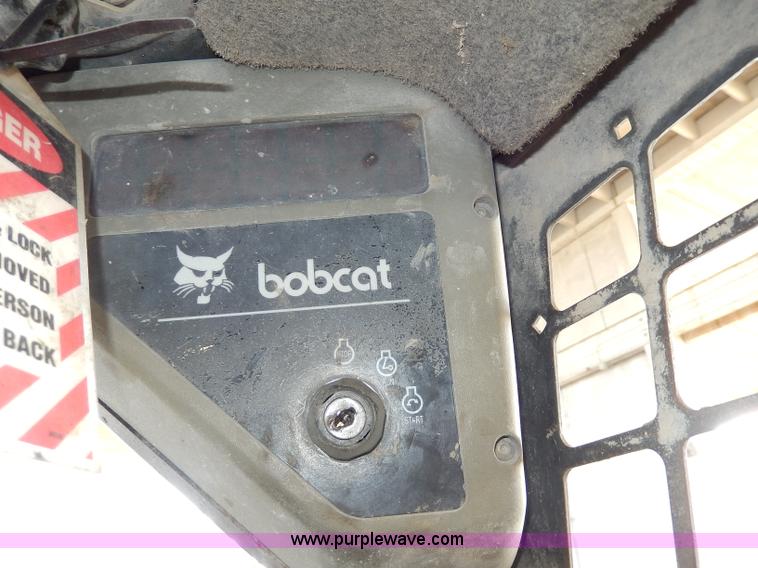 image for item AA9619 1999 Bobcat 873 skid steer