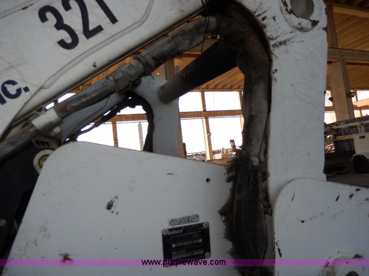 image for item AA9619 1999 Bobcat 873 skid steer