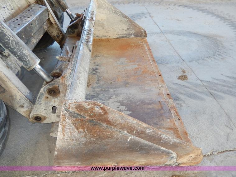 image for item AA9619 1999 Bobcat 873 skid steer