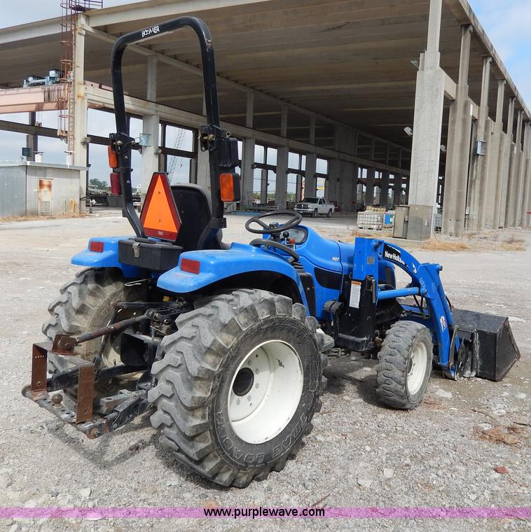 image for item AA9658 New Holland TC33DA tractor
