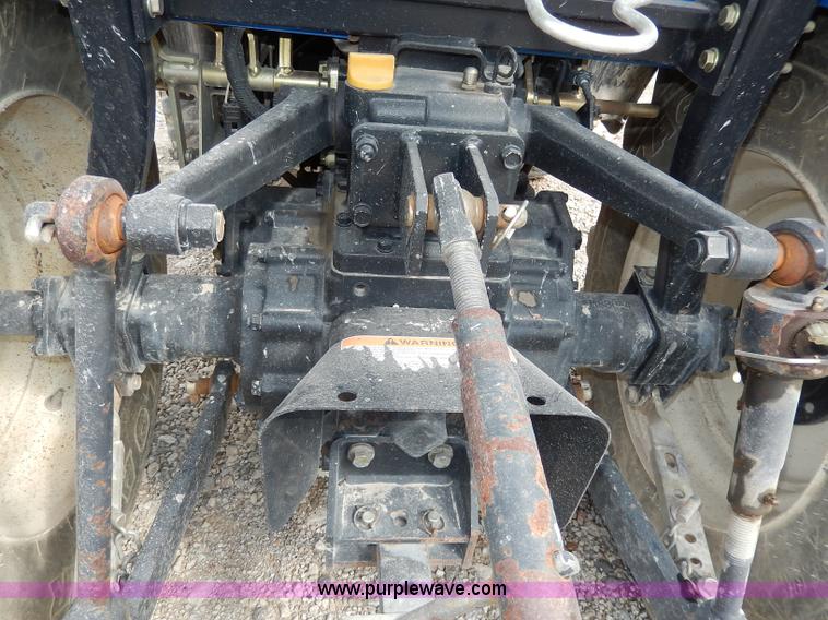 image for item AA9658 New Holland TC33DA tractor