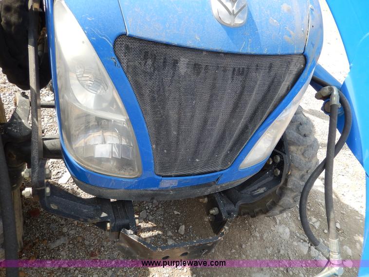 image for item AA9658 New Holland TC33DA tractor