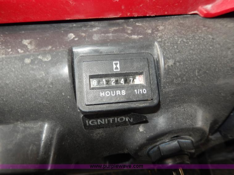 image for item AA9673 2005 Kawasaki Mule 3000 utility vehicle