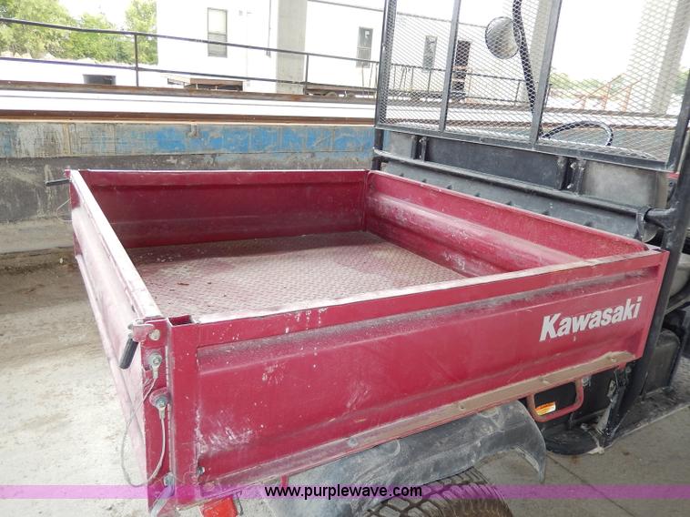 image for item AA9673 2005 Kawasaki Mule 3000 utility vehicle