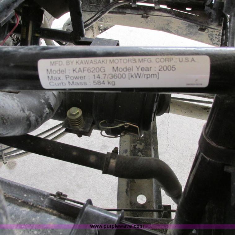 image for item AA9673 2005 Kawasaki Mule 3000 utility vehicle