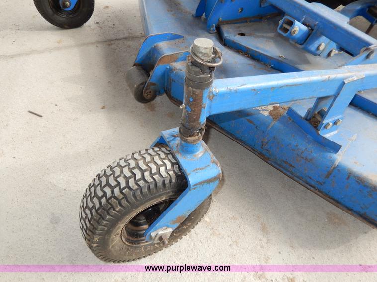 image for item AA9675 New Holland MC35 ZTR lawn mower