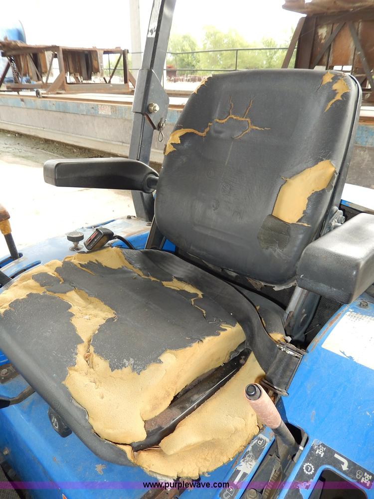 image for item AA9675 New Holland MC35 ZTR lawn mower