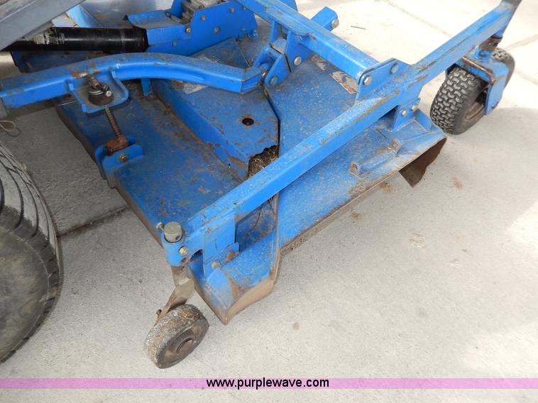 image for item AA9675 New Holland MC35 ZTR lawn mower