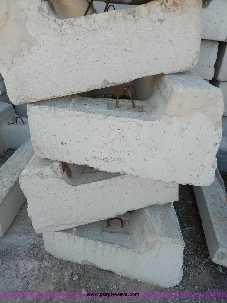image for item AP9434 (23) decorative concrete ledge stone half bottom blocks