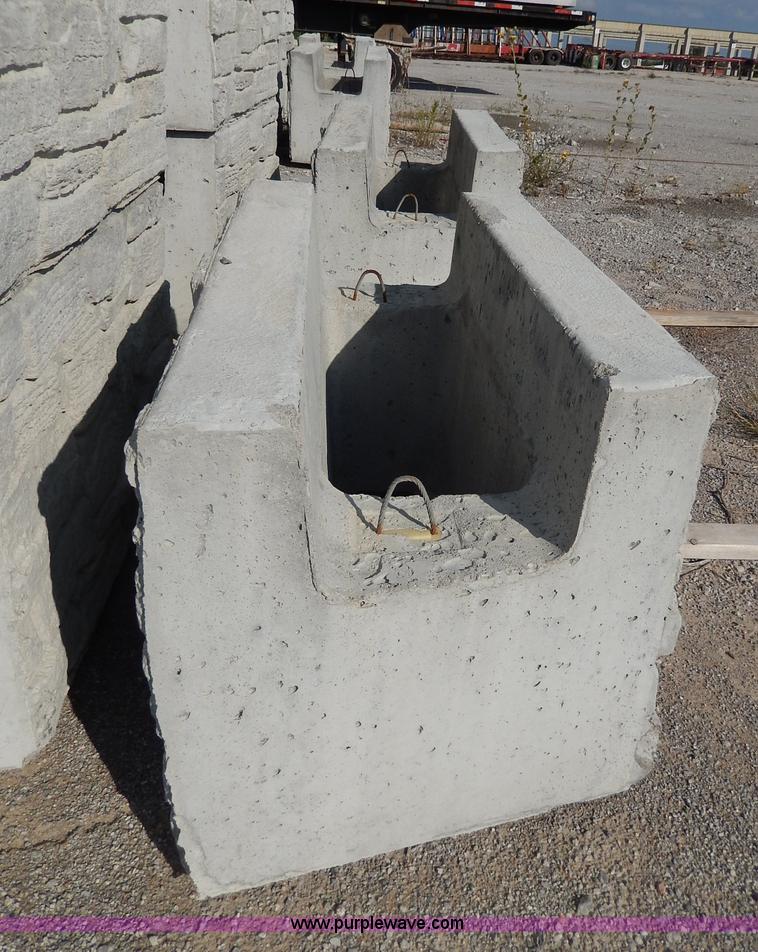 image for item AP9487 (34) decorative concrete ledge stone middle blocks