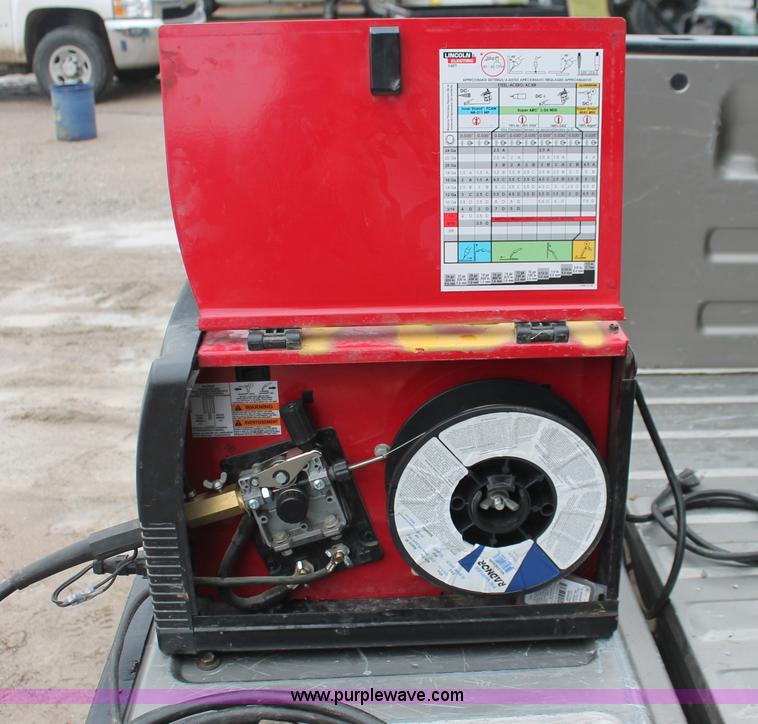 Lincoln Electric Pro Mig 140 welder in Broken Arrow, OK Item AR9716
