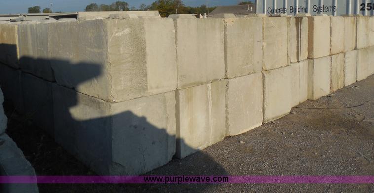 image for item AR9931 (10) concrete ecology blocks