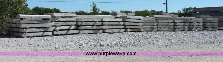 image for item AR9954 (15) concrete dunnage blocks