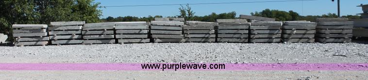 image for item AR9956 (15) concrete dunnage blocks